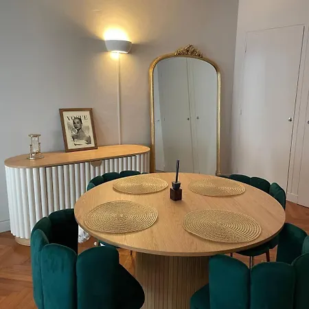 Maison d'hôtes Cozy Flat In *