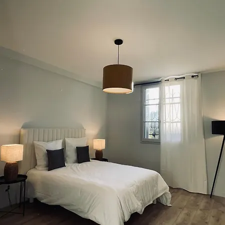 Appartement Avec Terrasse - Palais Historique à