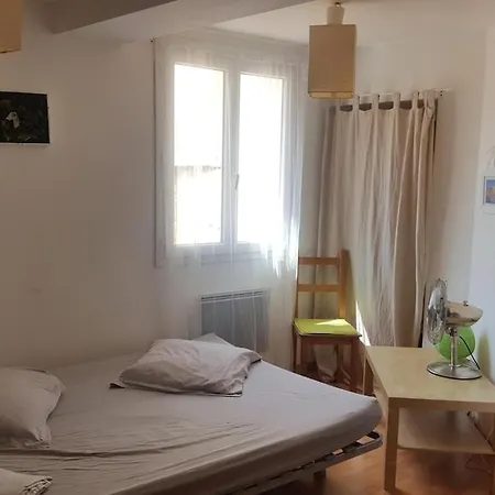 En Plein Coeur Du Vieux Apartment *