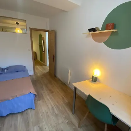 Cosy Vieux Apartment *