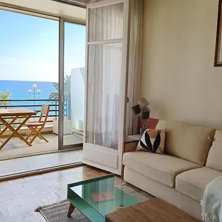 Apartment Charming T1 With Terrace And Sea View *