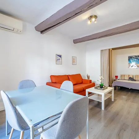 Vieux-nice 2p Climatisé Balcon Appartement *