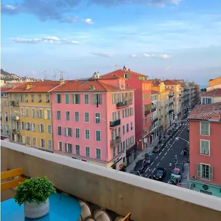 - Port De Apartment *