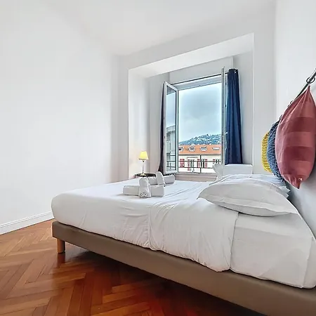 Carlone 6 Pers, Clim, Proche Mer, Transports Appartement