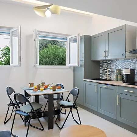 Appartement Bleu Rivage - Magnifique 2p Au Port De - 1 Et 1 Mezzanine Nice