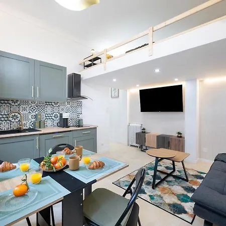 Bleu Rivage - Magnifique 2p Au Port De - 1 Et 1 Mezzanine Appartement Nice