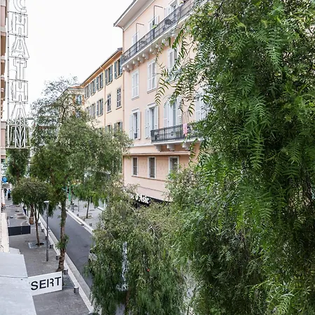 1 Bdr Appartement