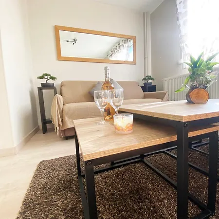 Bel 2 Pièces - 10min De La Appartement *