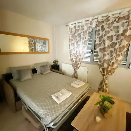 Bel 2 Pièces - 10min De La Appartement *
