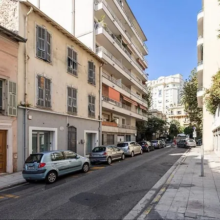 Duplex Center Of With Ac Appartement *