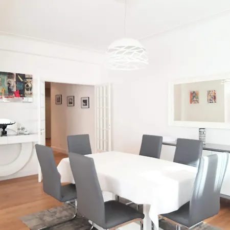 Appartement Luxueux 3p En Plein Cœur De Nice