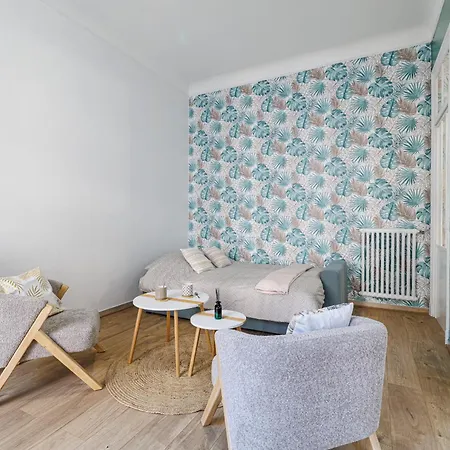 Appartement 36 Stalngrad - Spacieux - Le Port - 6 Pers Nice