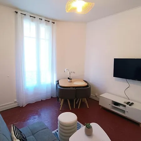 Apartment Charming T3 Near The Center - Nice