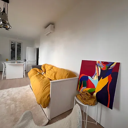 Petit Paradis Perche Au Coeur De Nice