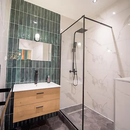 Apartment Tres Beau Duplex Dans Le Vieux Avec Clim/wifi Nice
