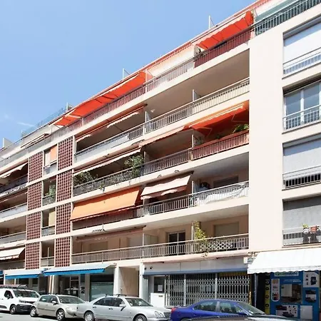 Apartment En Plein Coeur Avec Terrasse *