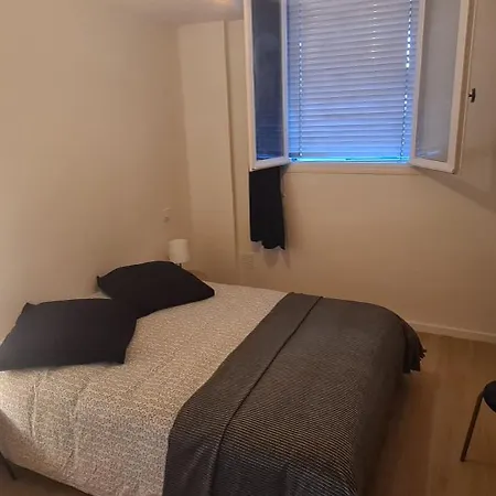 Appartement Très Beau 2 Pièces à Nice
