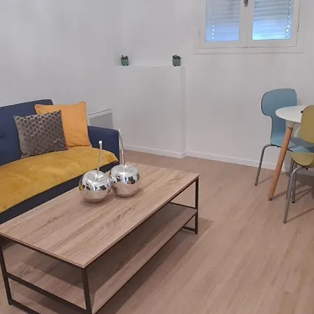 Très Beau 2 Pièces à Appartement