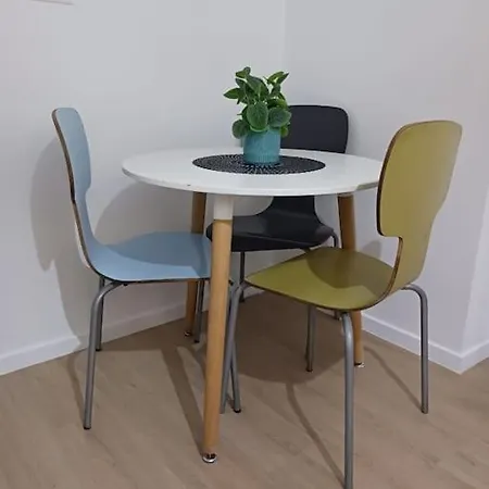 Appartement Très Beau 2 Pièces à