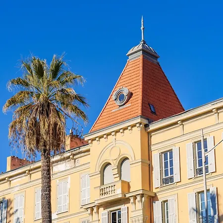 Appartement Renting - Victor - Historic Palace Luxury 3 Bedrooms