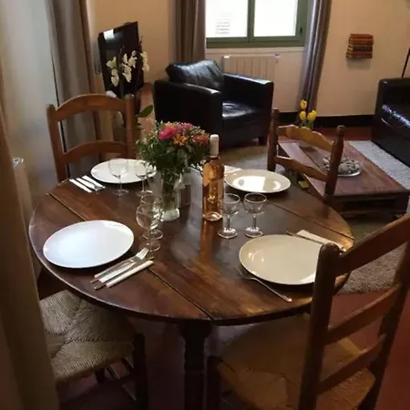 Authentique 2 Pièce Dans Le Vieux-nice Appartement