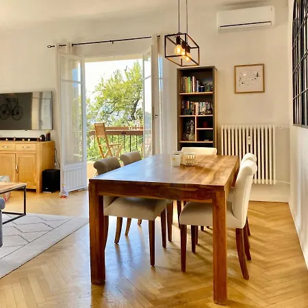 Appartement Sea View 2 Bedroom *