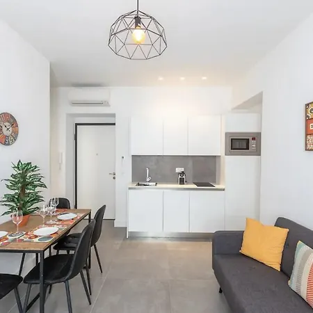 Apartment Cozy 2 Pieces, Emplacement Ideal - Wifi, Ac, 2pers