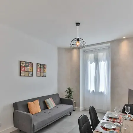 Apartment Cozy 2 Pieces, Emplacement Ideal - Wifi, Ac, 2pers Nice