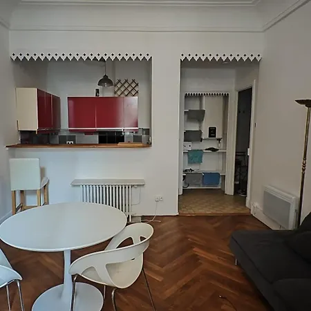 Spacieux Bourgeois Au Coeur Du Carre D'or De Et Proche Apartment