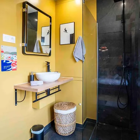 Appartement 2 Chambres, Balcons, Vue Imprenable, Climatisation - Palace Bleu