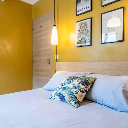 2 Chambres, Balcons, Vue Imprenable, Climatisation - Palace Bleu Appartement *