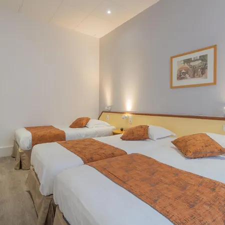 Hotel Busby
