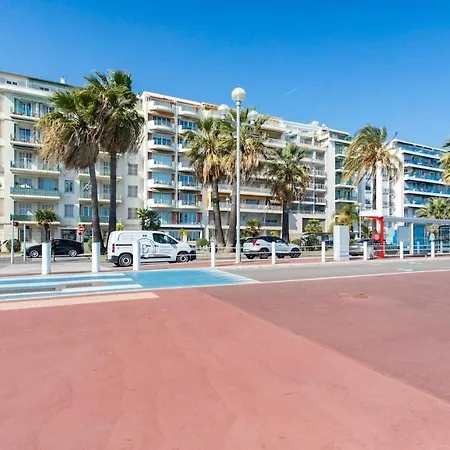 #37 Staywiz Us -1bdr Bagatelle, Promenade, Sea Front Balcony & Ac Apartment *