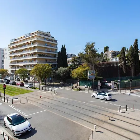 #37 Staywiz Us -1bdr Bagatelle, Promenade, Sea Front Balcony & Ac *