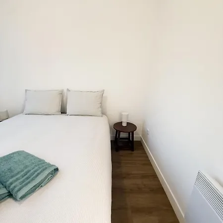 Centre Gare De 4 Personnes Appartement