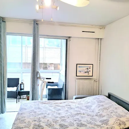 Apartment T1 Bord De