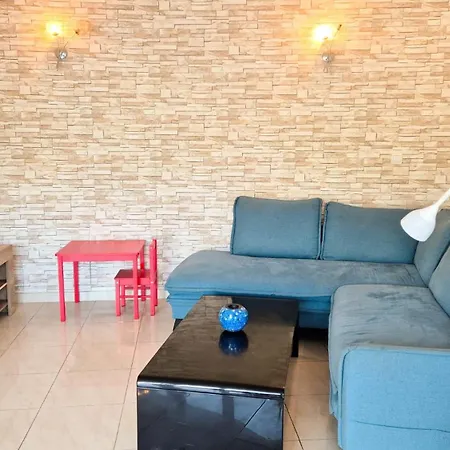 Hébergement de vacances Maison Avec Grande Terrasse Sur