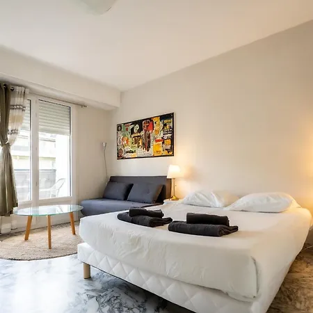 Le Quai - Port Apartment *