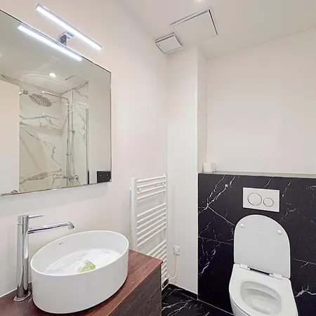 Escapade En Centre De - Wifi, Ac, 2pers Appartement Nice