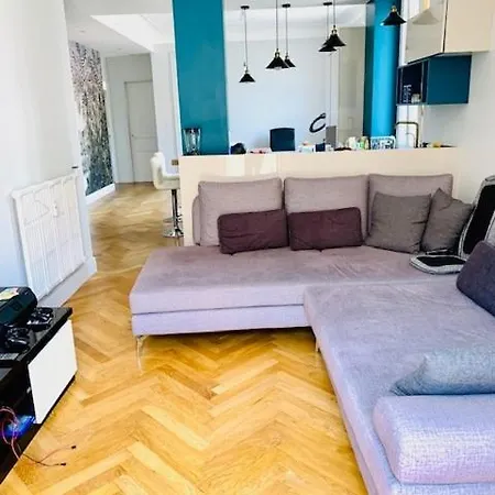 Rare 100m Gem In 5 Min To The Sea Apartment *