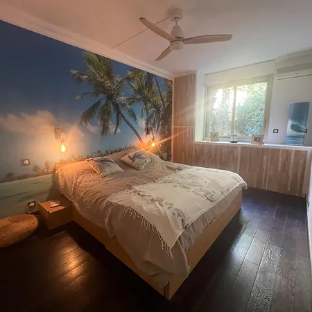 Centre Vue Avec Piscine Pour Famille, Couple D'amis Pas De Groupes De Jeunes Autorisés Appartement *