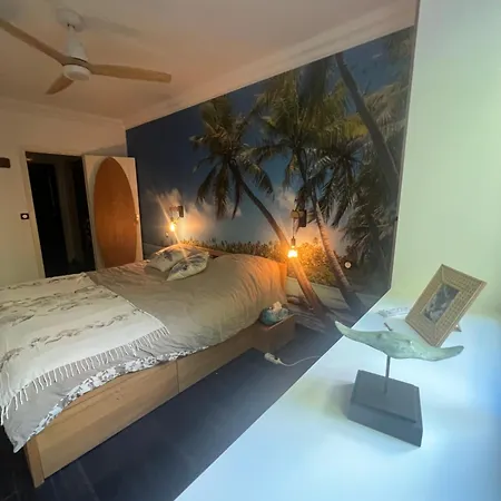 Centre Vue Avec Piscine Pour Famille, Couple D'amis Pas De Groupes De Jeunes Autorisés Appartement *
