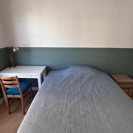 Shared Flat In Liberation Couette-café Nice