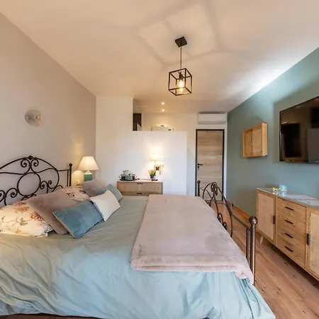 Holiday home 2 Private With Pool And Garden Sea View *