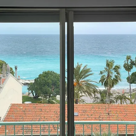 Appartement En Face De La Avec Vue Fantastique ! *