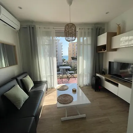Apartment #26 Staywiz Us -idealy Located Flat Ac 2mins Walk To Sea Balcony