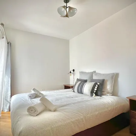 Appartement Charming Peaceful Haven In The Golden Square, Air-conditioned