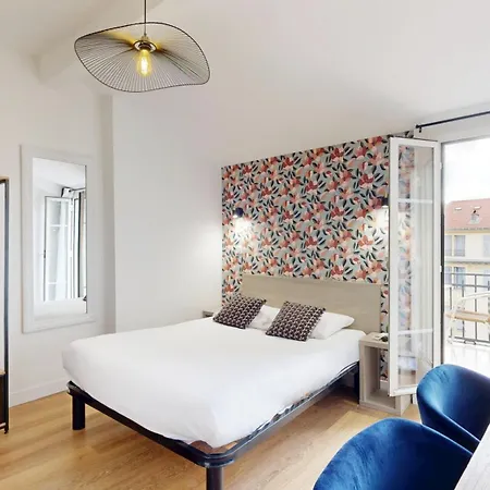 Hotel Solara 2*
