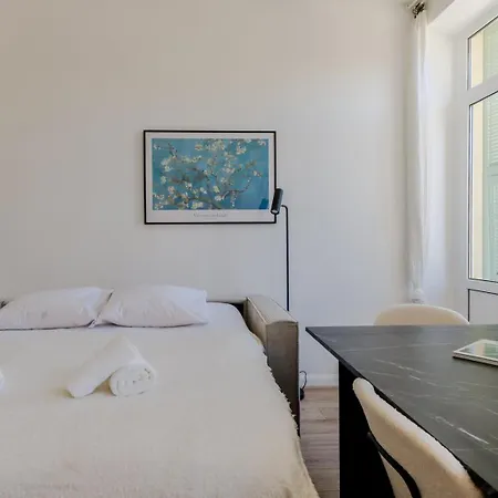Fancy 3br Duplex Near Port & Old Town | By Airnest Appartement *