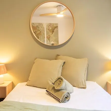 Apartment #41 Staywizus - Flat For 6, 3 Bdr Parking Wifi 5mins Walk Tram T1 Nice